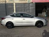 Hyundai Elantra 2021 года за 6 800 000 тг. в Шымкент – фото 4