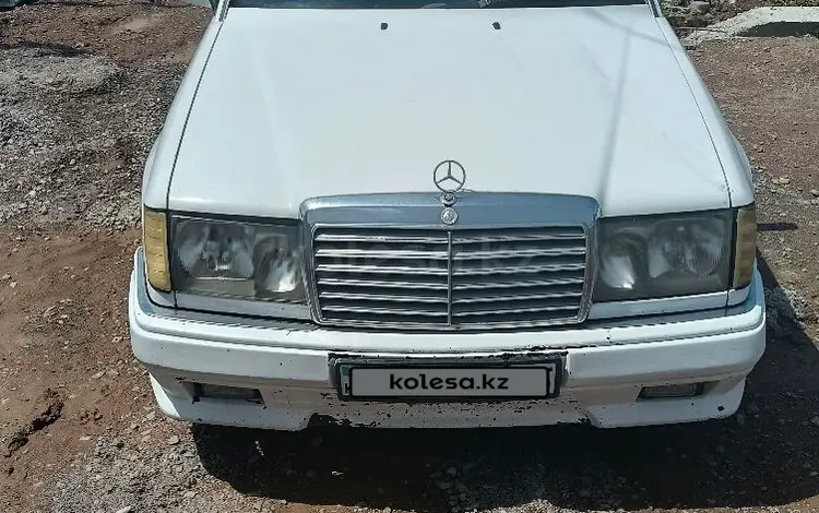 Mercedes-Benz E 200 1993 года за 1 000 000 тг. в Алматы