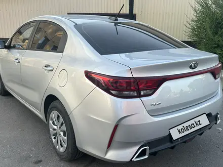 Kia Rio 2021 года за 7 900 000 тг. в Павлодар – фото 2