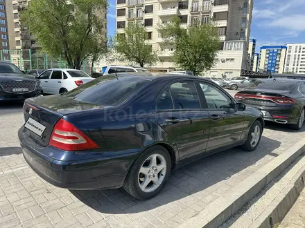 Mercedes-Benz C 180 2001 года за 3 300 000 тг. в Алматы – фото 10