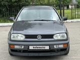 Volkswagen Golf 1993 годаүшін1 450 000 тг. в Алматы