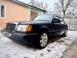 Mercedes-Benz E 200 1990 года за 1 350 000 тг. в Алматы – фото 3