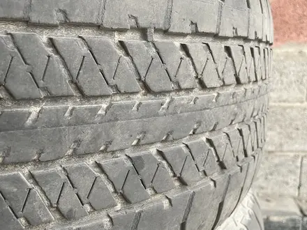 Шины Bridgestone 275/60R20 за 30 000 тг. в Алматы – фото 4