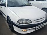 Toyota Avensis 1998 годаfor2 300 000 тг. в Астана – фото 3