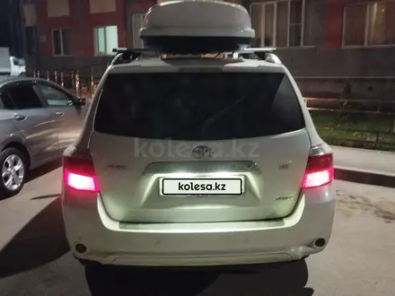 Toyota Highlander 2008 года за 10 800 000 тг. в Алматы – фото 4