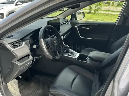 Toyota RAV4 2024 года за 20 100 000 тг. в Петропавловск – фото 15
