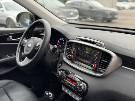 Kia Sorento 2015 года за 9 000 000 тг. в Алматы – фото 16