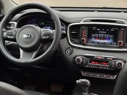 Kia Sorento 2015 года за 9 000 000 тг. в Алматы – фото 19