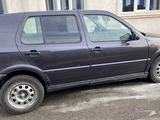 Volkswagen Golf 1993 года за 1 500 000 тг. в Шымкент – фото 2