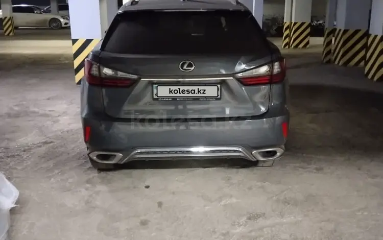 Lexus RX 200t 2017 года за 15 000 000 тг. в Астана