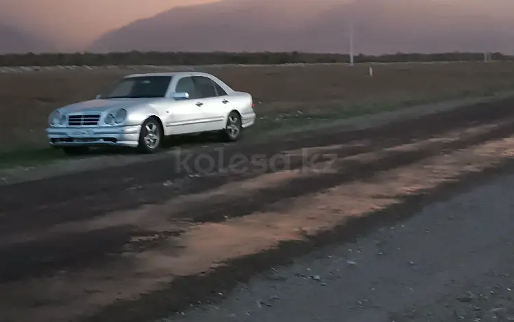 Mercedes-Benz E 230 1998 года за 1 500 000 тг. в Алматы