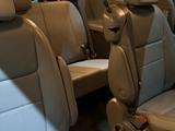 Toyota Sienna 2018 года за 9 999 999 тг. в Жанаозен – фото 4