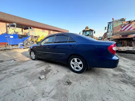 Toyota Camry 2002 года за 4 700 000 тг. в Шымкент – фото 2