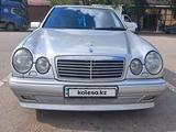 Mercedes-Benz E 280 1996 года за 2 800 000 тг. в Караганда