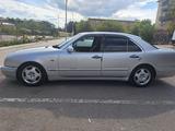 Mercedes-Benz E 280 1996 годаfor2 800 000 тг. в Караганда – фото 3