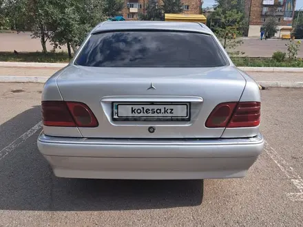 Mercedes-Benz E 280 1996 года за 2 800 000 тг. в Караганда – фото 4