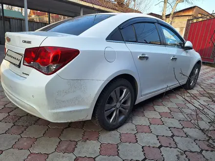 Chevrolet Cruze 2014 года за 5 000 000 тг. в Алматы – фото 15