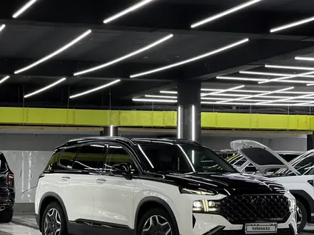 Hyundai Santa Fe 2022 года за 15 500 000 тг. в Караганда