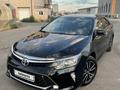 Toyota Camry 2017 года за 13 800 000 тг. в Актау