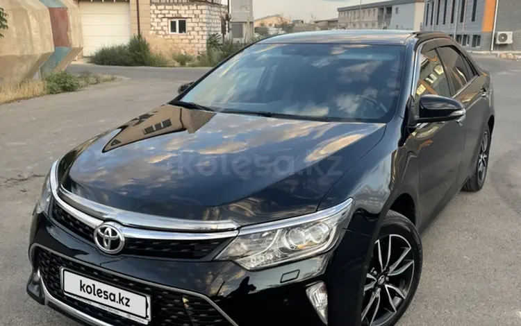 Toyota Camry 2017 года за 13 800 000 тг. в Актау