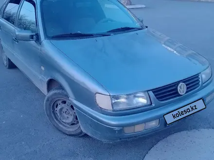Volkswagen Passat 1994 года за 1 200 000 тг. в Шымкент – фото 2