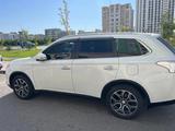 Mitsubishi Outlander 2014 годаүшін8 000 000 тг. в Шымкент – фото 5