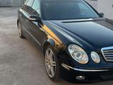 Mercedes-Benz E 320 2003 года за 4 000 000 тг. в Атырау – фото 2