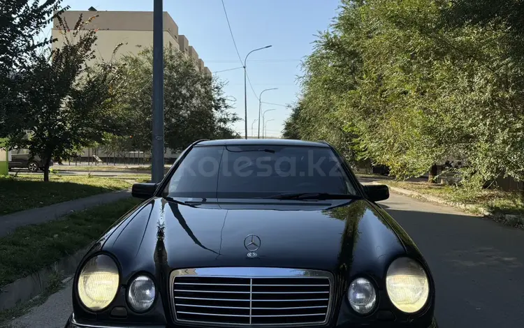 Mercedes-Benz E 320 1999 годаfor4 500 000 тг. в Алматы