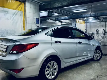 Hyundai Accent 2015 года за 5 600 000 тг. в Астана – фото 2