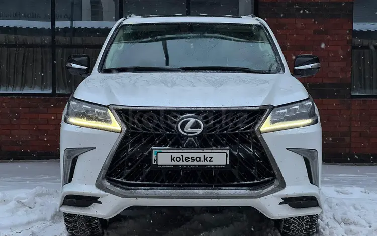 Lexus LX 570 2017 года за 39 500 000 тг. в Астана