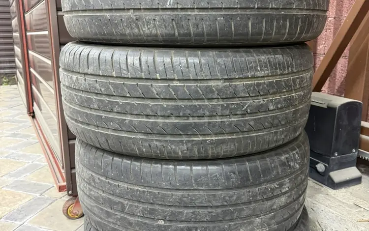 255/50/19 за 90 000 тг. в Алматы