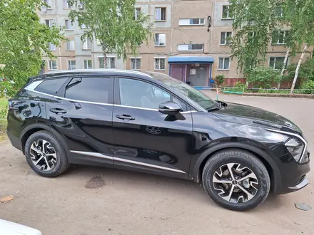 Kia Sportage 2025 года за 13 800 000 тг. в Петропавловск – фото 4