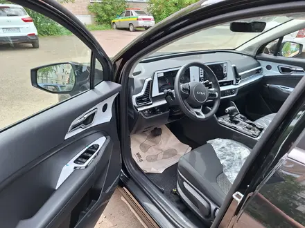 Kia Sportage 2025 года за 13 800 000 тг. в Петропавловск – фото 9