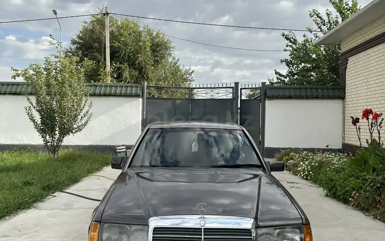 Mercedes-Benz E 220 1993 годаfor1 999 999 тг. в Туркестан