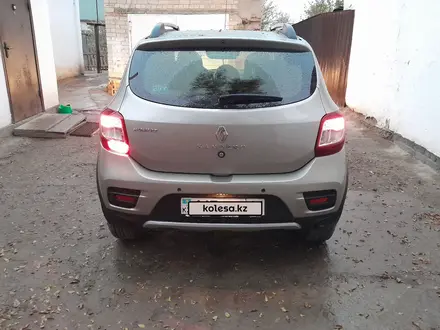 Renault Sandero 2016 года за 4 500 000 тг. в Кызылорда – фото 6