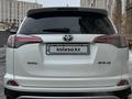 Toyota RAV4 2017 годаүшін11 300 000 тг. в Астана – фото 14