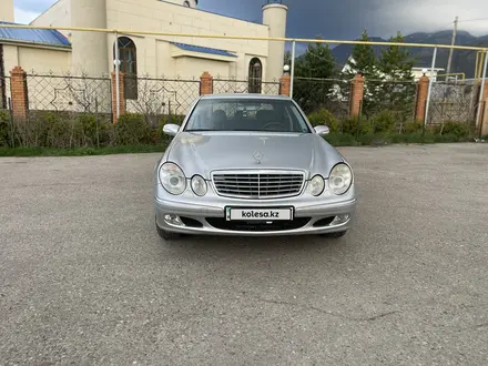 Mercedes-Benz E 320 2002 года за 5 400 000 тг. в Алматы