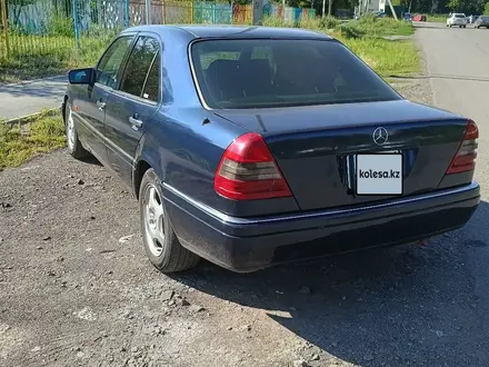 Mercedes-Benz C 220 1996 года за 2 250 000 тг. в Караганда – фото 6