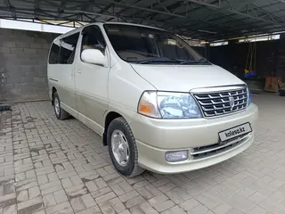 Toyota Grand HiAce, 2000