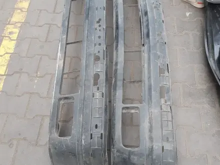 BMW E34 передний бампер за 13 000 тг. в Алматы – фото 2