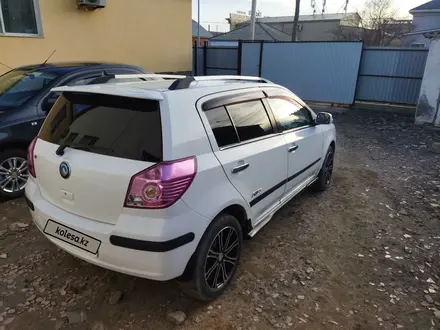 Geely MK 2013 года за 2 500 000 тг. в Атырау – фото 3