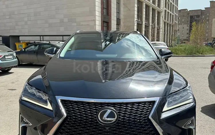 Lexus RX 300 2018 годаfor19 950 000 тг. в Астана