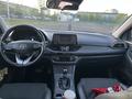 Hyundai i30 2018 года за 4 100 000 тг. в Атырау – фото 4