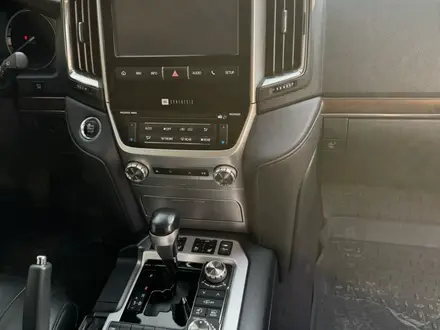 Toyota Land Cruiser 2017 года за 33 000 000 тг. в Алматы – фото 9