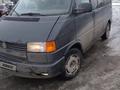 Volkswagen Caravelle 1991 годаүшін2 200 000 тг. в Павлодар