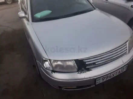 Volkswagen Passat 1997 года за 1 400 000 тг. в Астана – фото 5