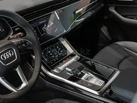 Audi Q7 55 TFSI 2026 года за 54 020 000 тг. в Караганда – фото 6