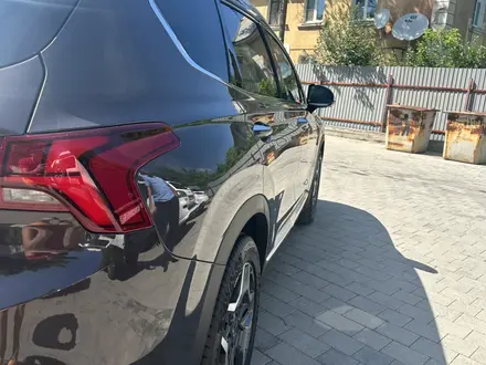 Hyundai Santa Fe 2022 года за 18 900 000 тг. в Усть-Каменогорск – фото 3
