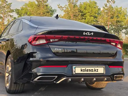 Kia K5 2022 года за 11 900 000 тг. в Астана – фото 17