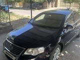 Volkswagen Passat 2006 года за 2 300 000 тг. в Шымкент – фото 2